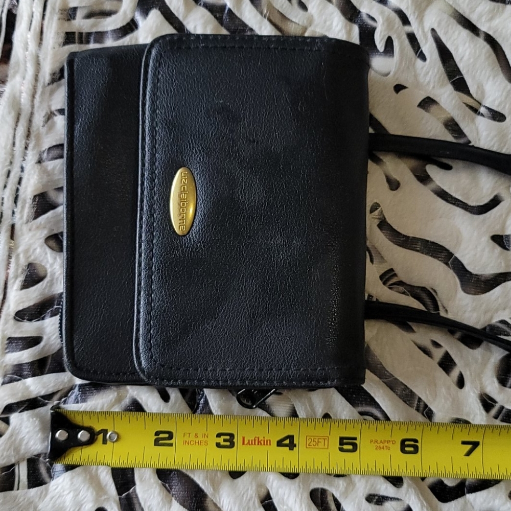 Liz Claiborne crossbody wallet